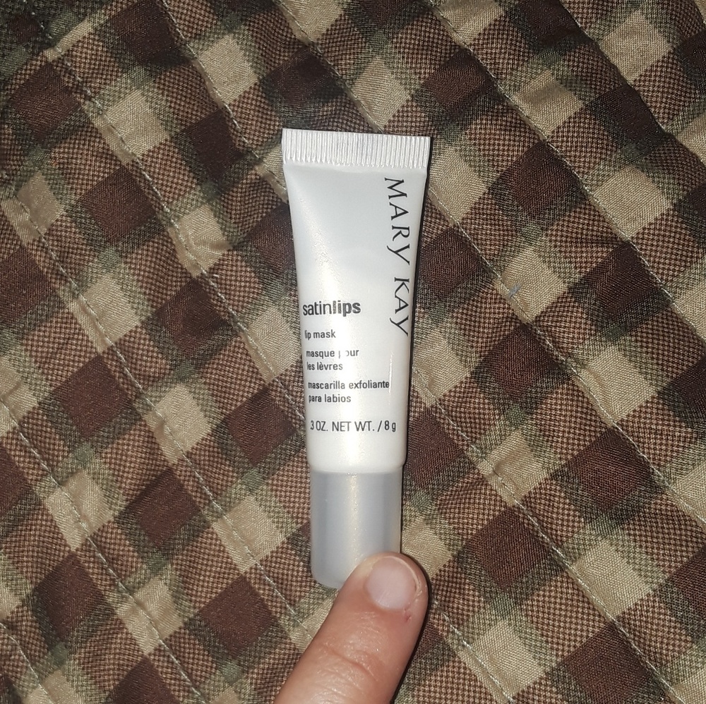 New marykay satin lip mask